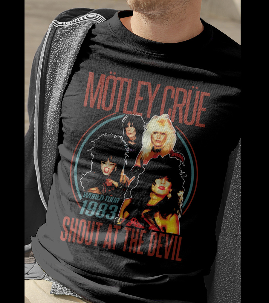Mötley Crüe Shout At The Devil World Tour 1983 T-Shirt