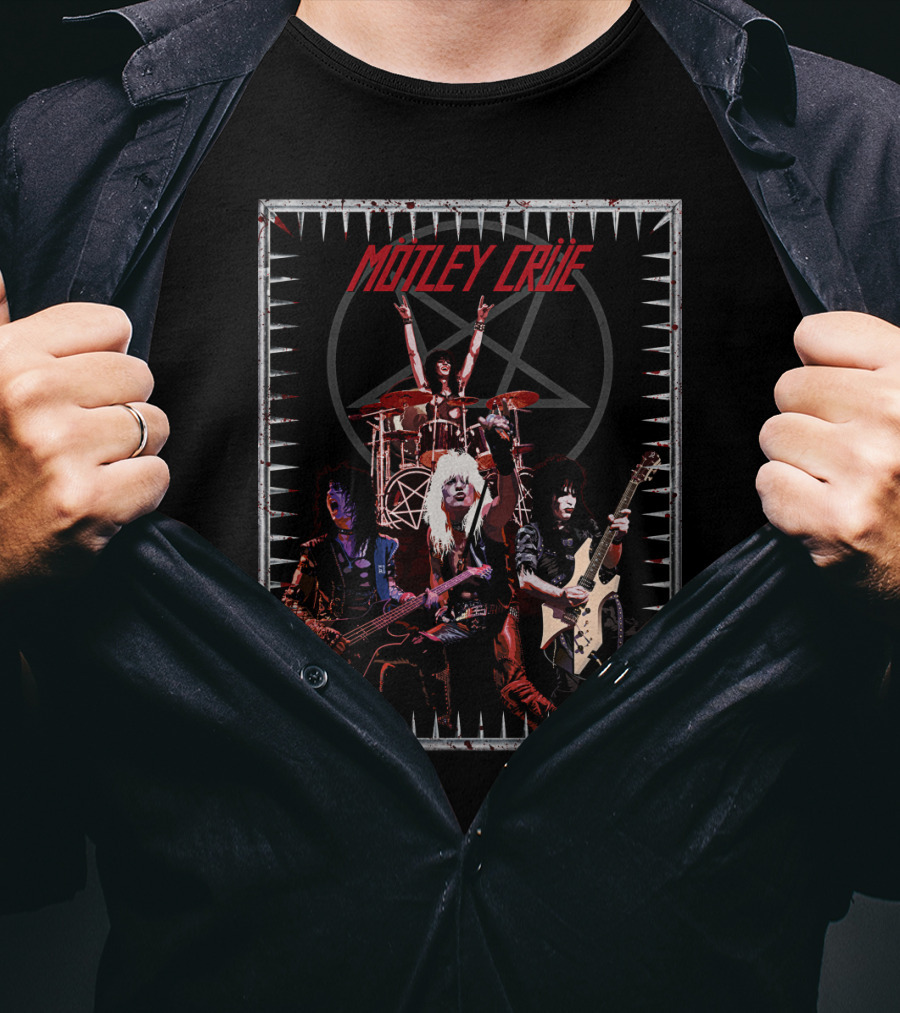 Mötley Crüe Band Members With Pentagram T-Shirt