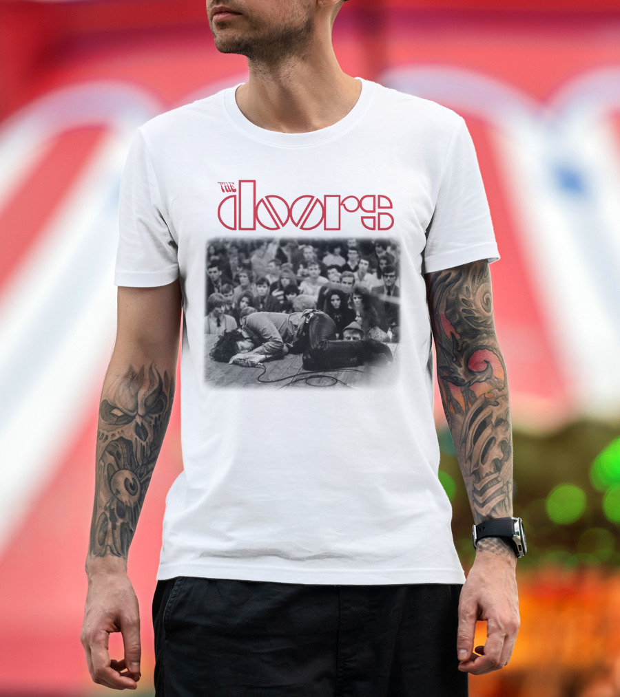The Doors Vintage Concert Photography Black And White Crowd Scene T-Shirt