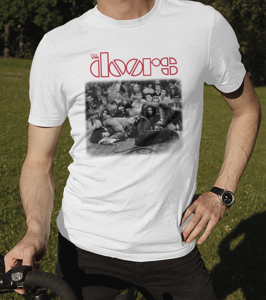 The Doors Vintage Concert Photography Black And White Crowd Scene T-Shirt