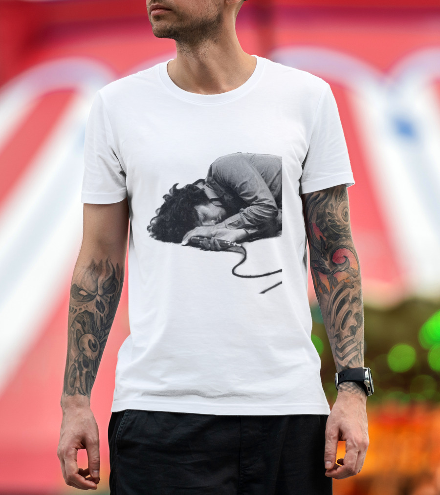 Music Icon Resting With Microphone T-Shirt