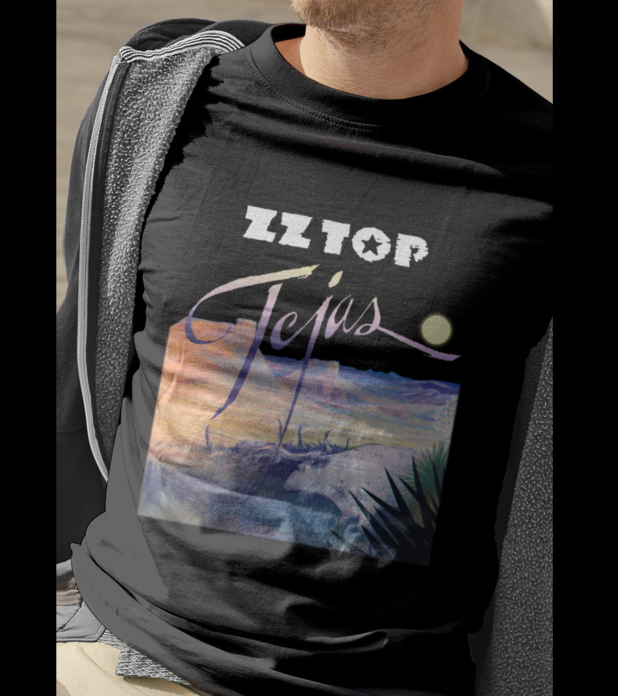 Zz Top Tejas Desert Scene With White Longhorn Under Moon T-Shirt