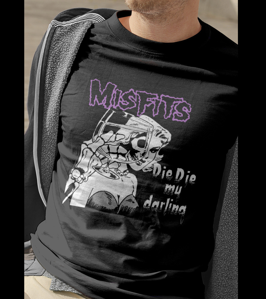Misfits Die Die My Darling Vintage Comic Style Artwork T-Shirt