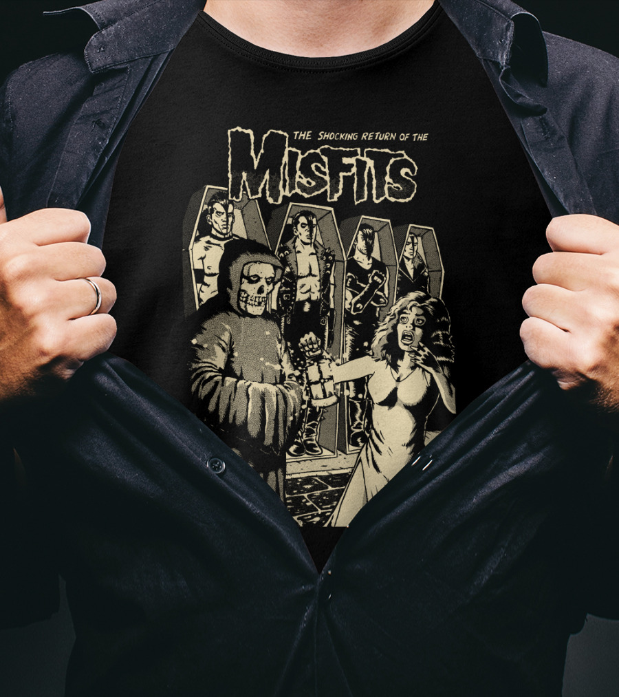 The Shocking Return Of The Misfits Coffin Horror Scene T-Shirt