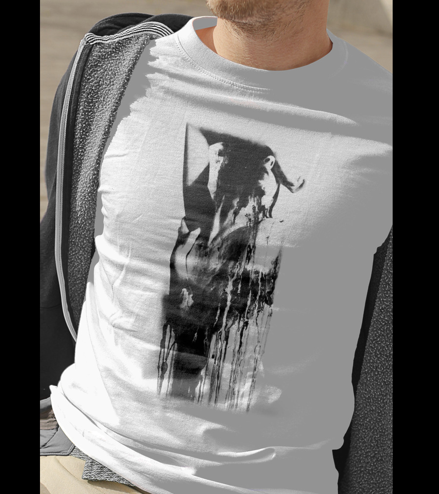 Inked Abstract Monochrome Figure T-Shirt