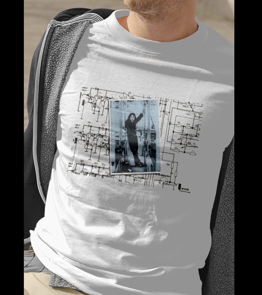 Vintage Circuitry And Black And White Photo Collage T-Shirt