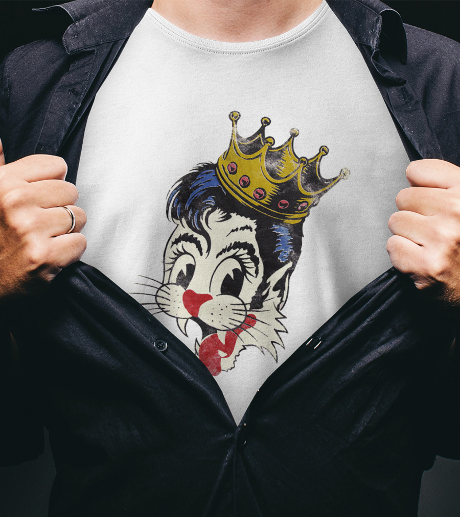 Crowned Cartoon Cat With Heart-Shaped Nose And Whiskers T-Shirt