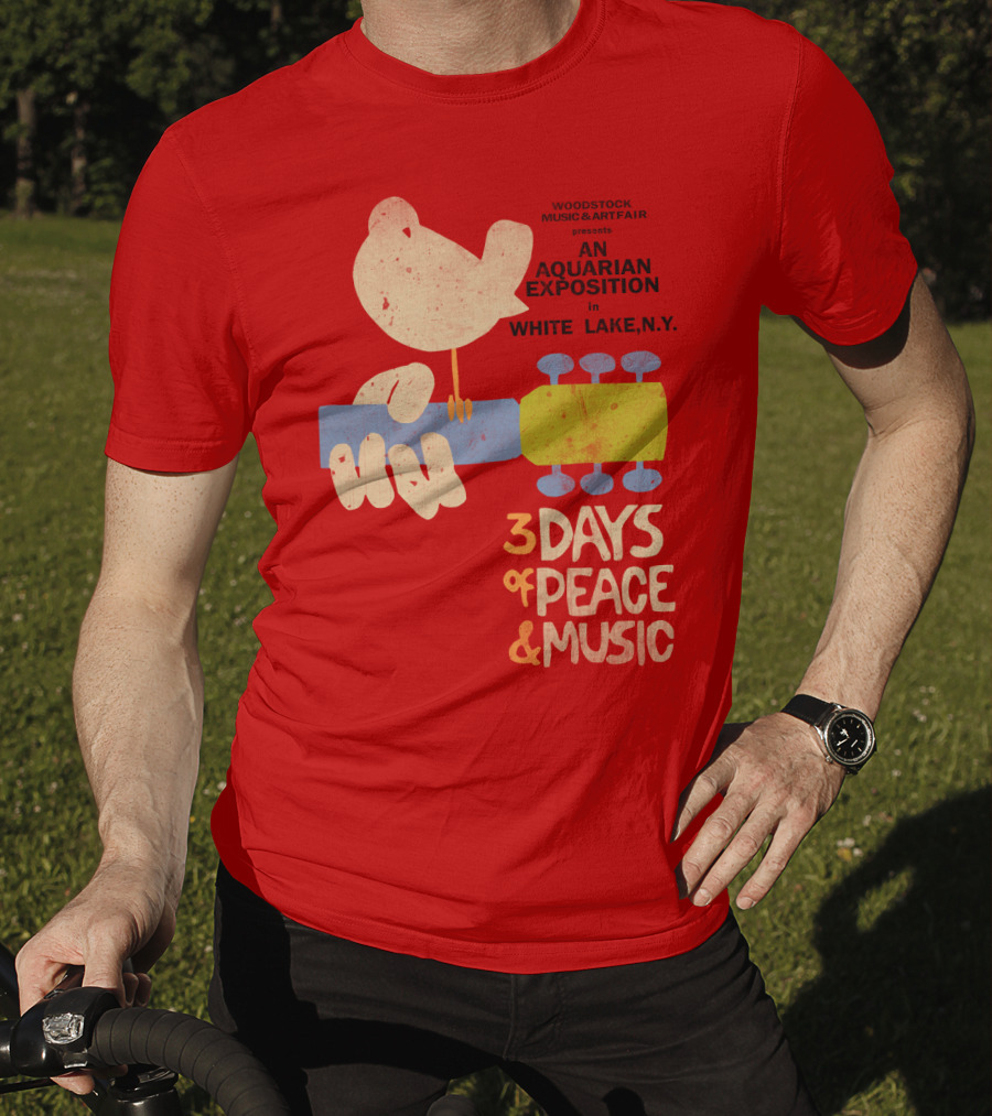 Woodstock Music & Art Fair Presents An Aquarian Exposition In White Lake N.y. 3 Days Of Peace & Music T-Shirt