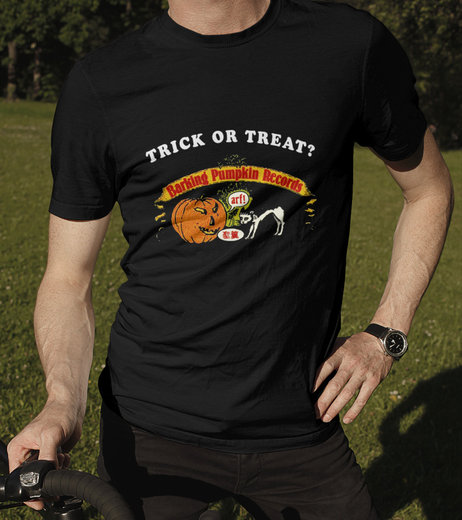 Trick Or Treat Barking Pumpkin Records Arf Cat Pumpkin T-Shirt
