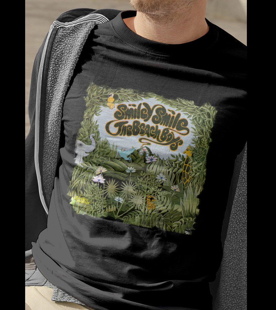 Smile Smile The Beach Boys Jungle Animals Jungle Scene T-Shirt