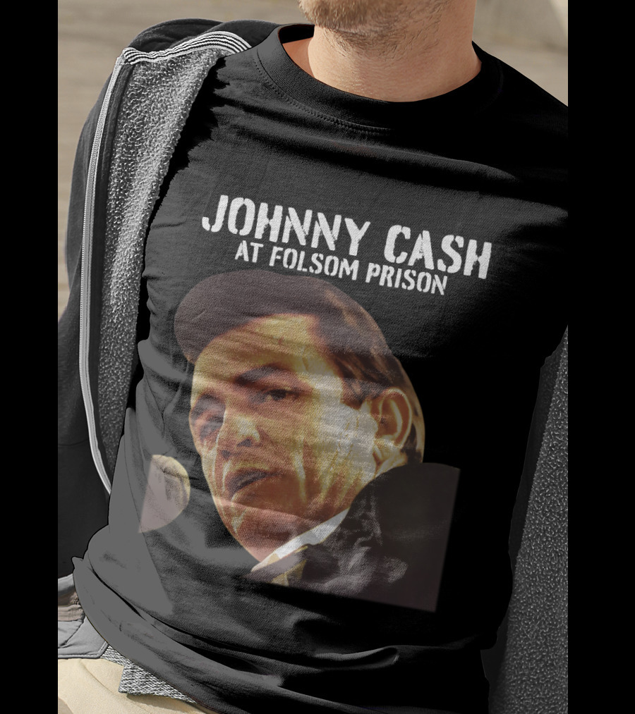 Johnny Cash At Folsom Prison T-Shirt