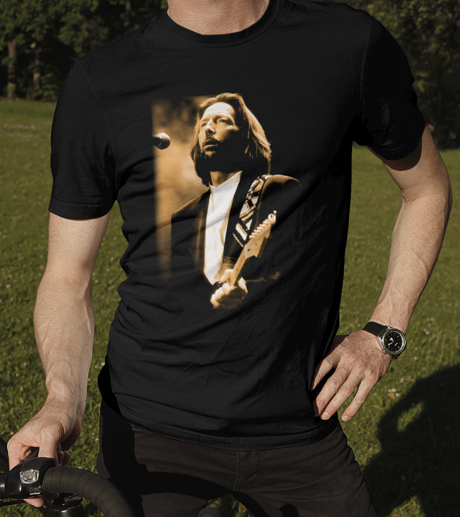 Ec 23 Concert Guitarist T-Shirt
