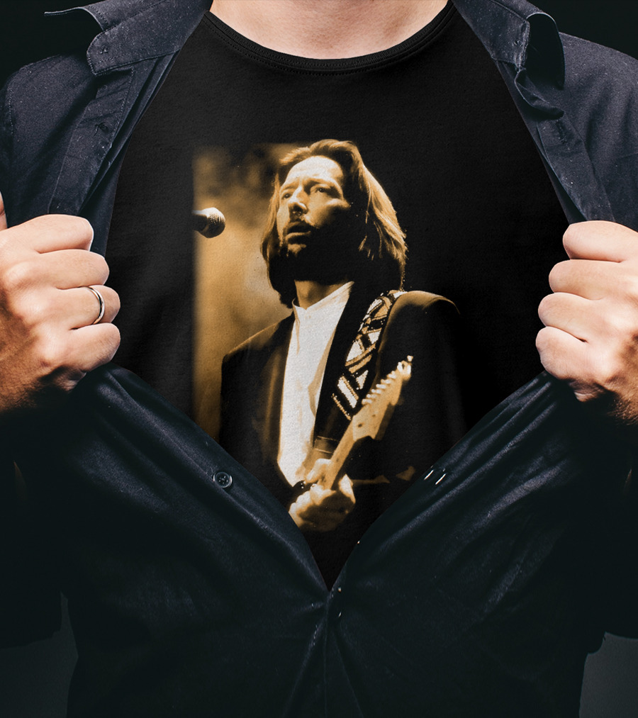 Ec 23 Concert Guitarist T-Shirt