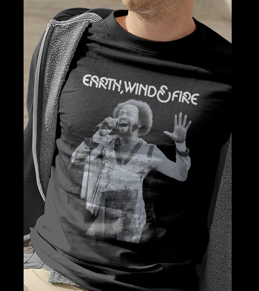 Earth Wind & Fire Singer Performing With Passion T-Shirt
