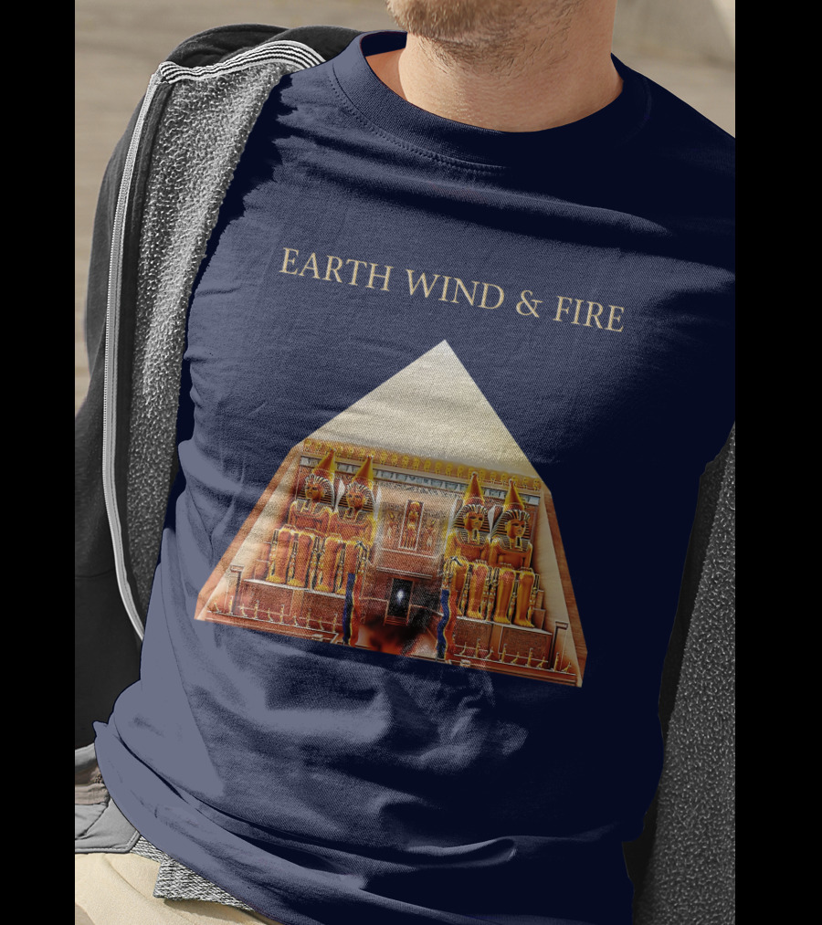 Earth Wind & Fire Pyramid Egyptian Theme T-Shirt