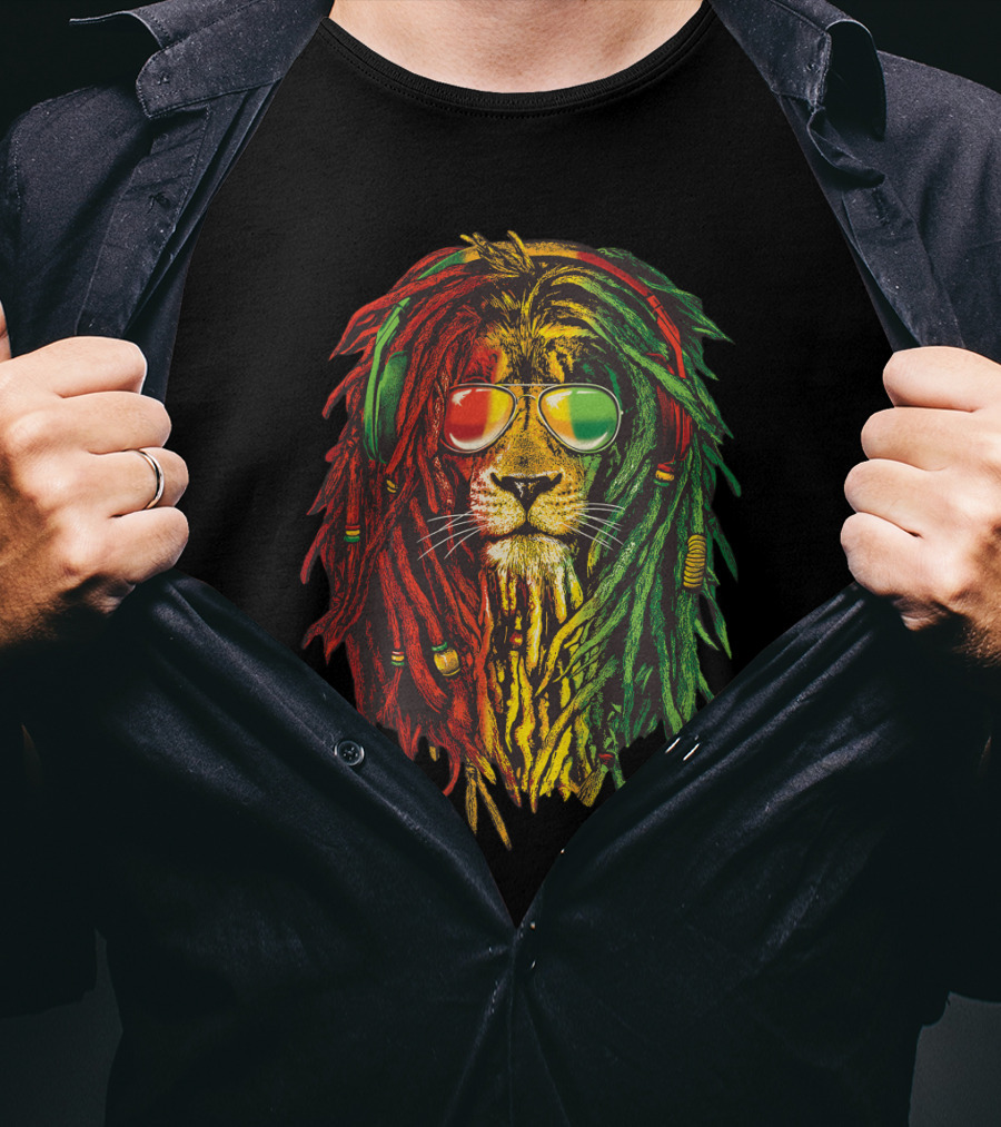 Lion With Rasta Colors And Sunglasses T-Shirt