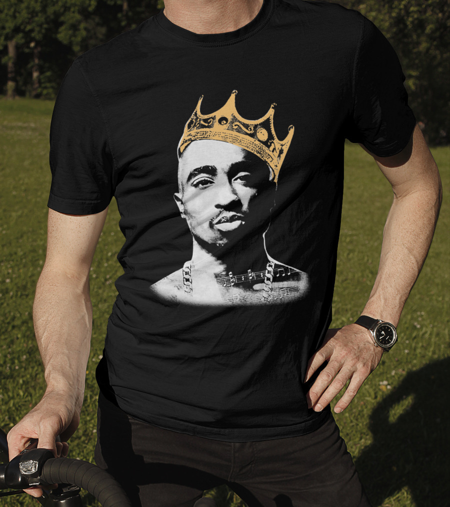 King Tupac Shakur Wearing Crown Tpsk T-Shirt