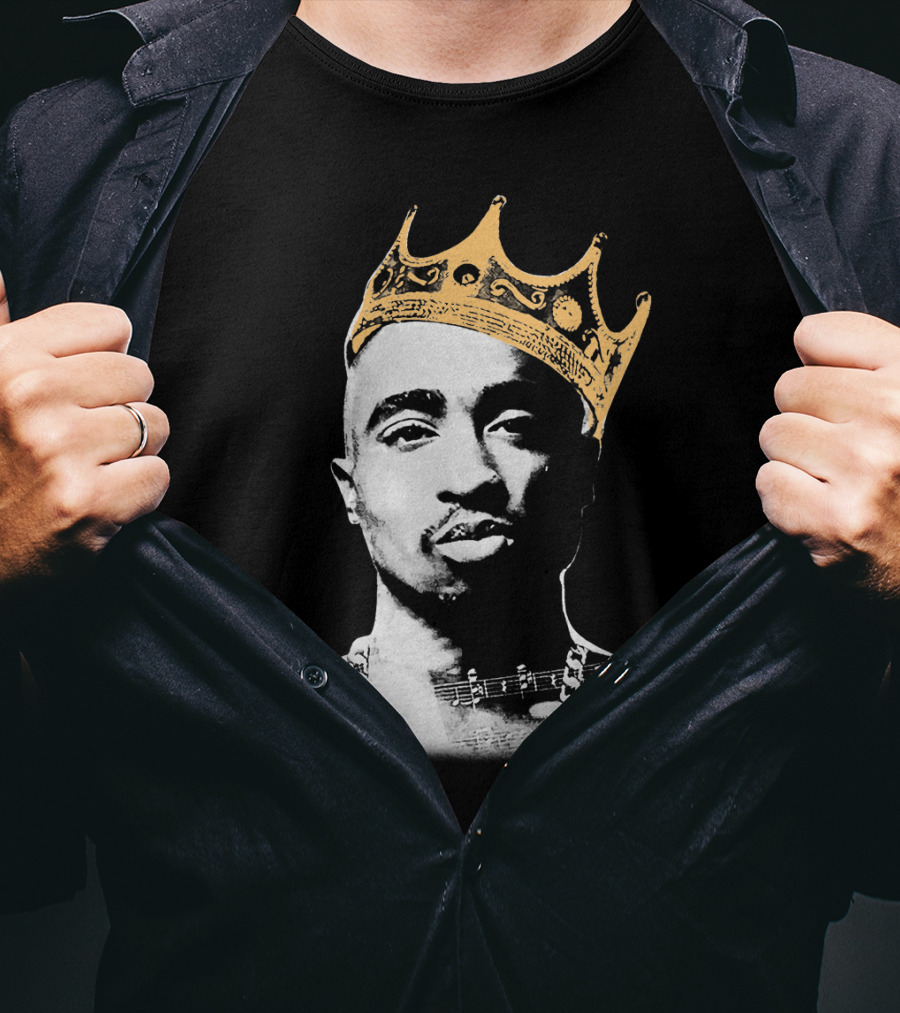 King Tupac Shakur Wearing Crown Tpsk T-Shirt