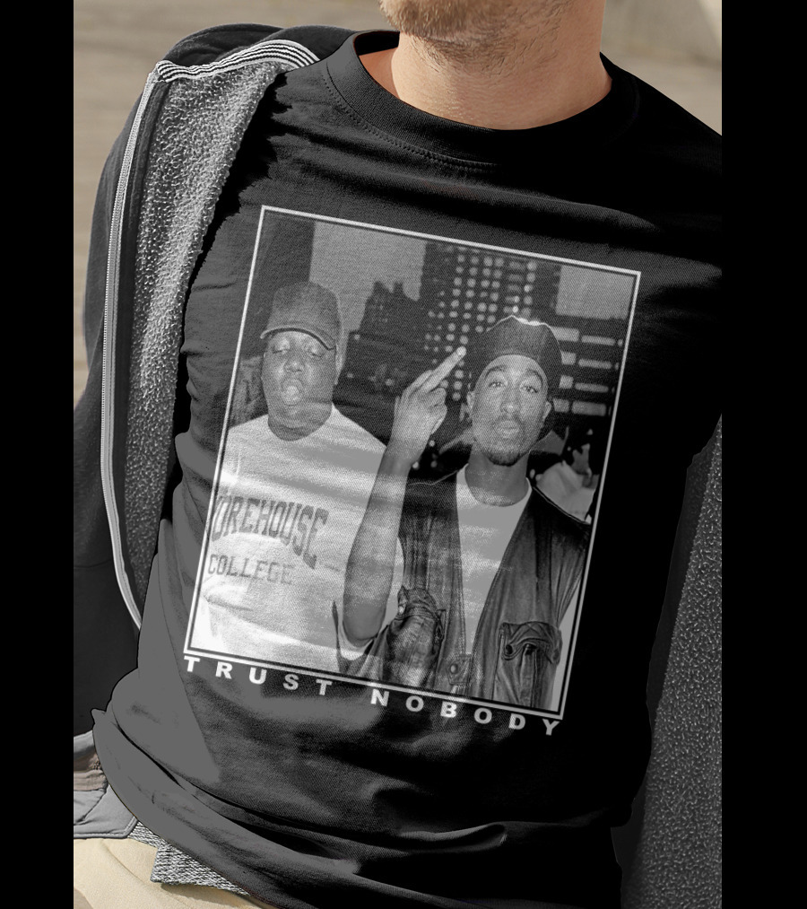 Trust Nobody Morehouse College Duo Retro T-Shirt