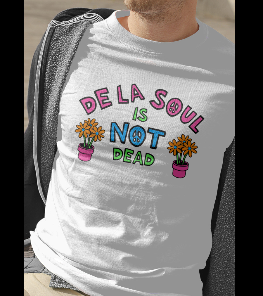 De La Soul Is Not Dead Peace Symbol And Flowers T-Shirt