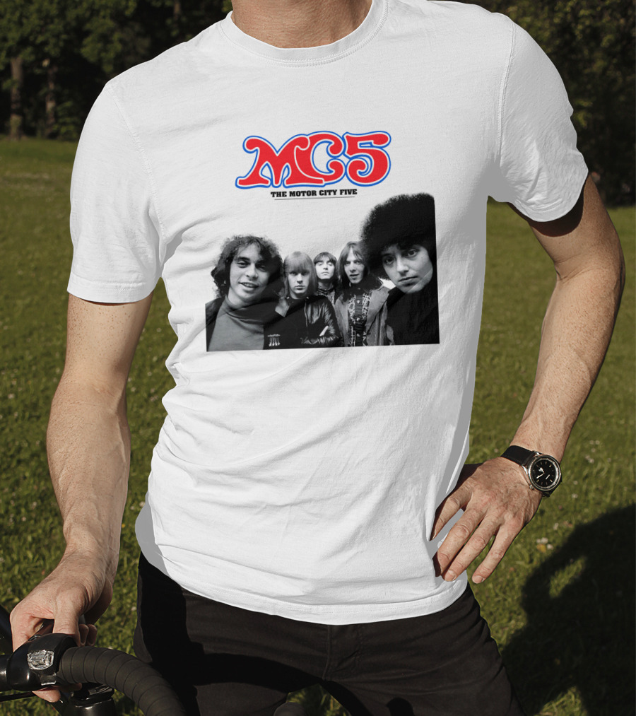 Mc5 The Motor City Five Band Retro Group Photo T-Shirt
