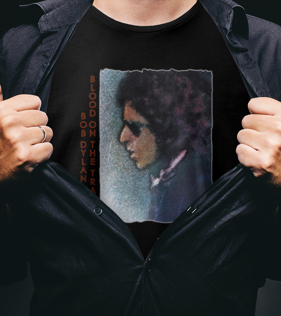 Bob Dylan Blood On The Tracks Album Cover T-Shirt