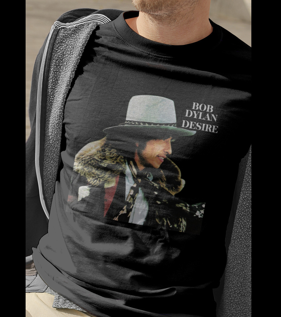 Bob Dylan Desire Fur Coat Hat 1976 Album Cover T-Shirt