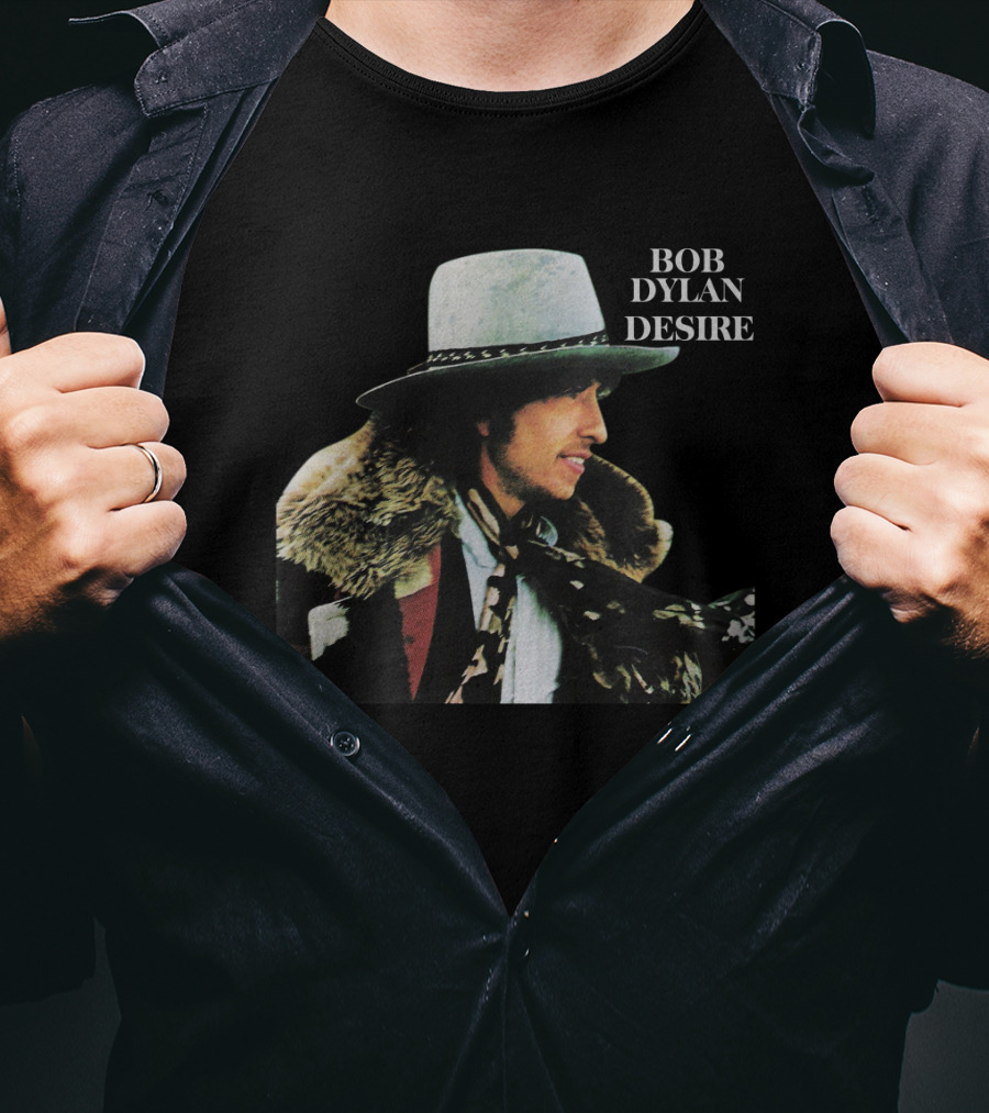 Bob Dylan Desire Fur Coat Hat 1976 Album Cover T-Shirt