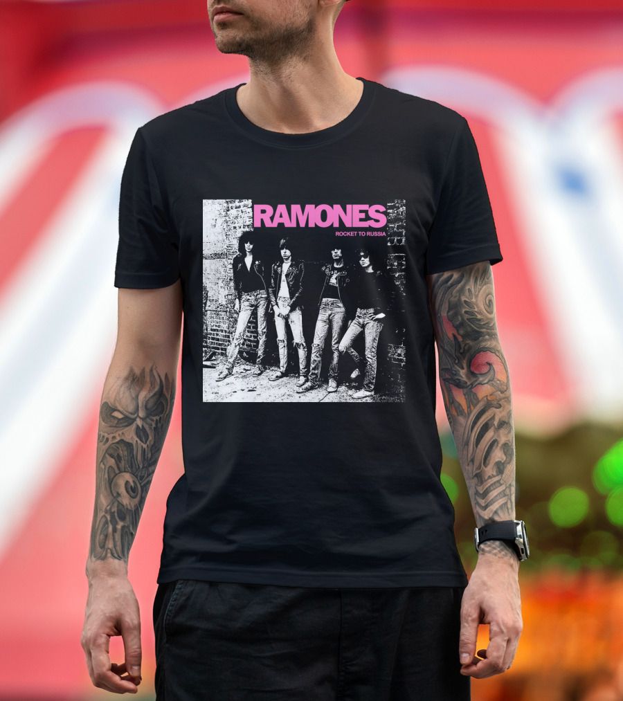 Ramones Rocket To Russia Band Photo Album Cover T-Shirt