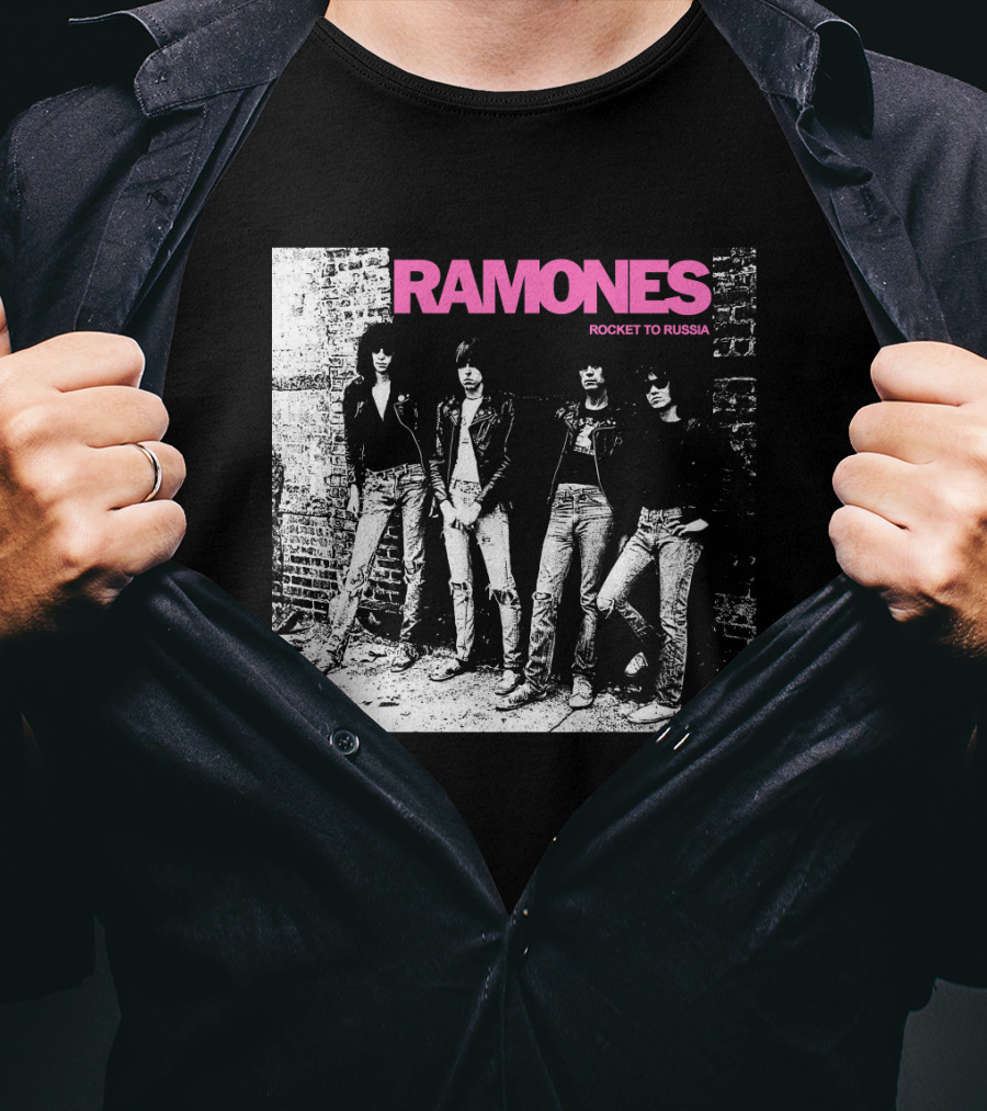Ramones Rocket To Russia Band Photo Album Cover T-Shirt