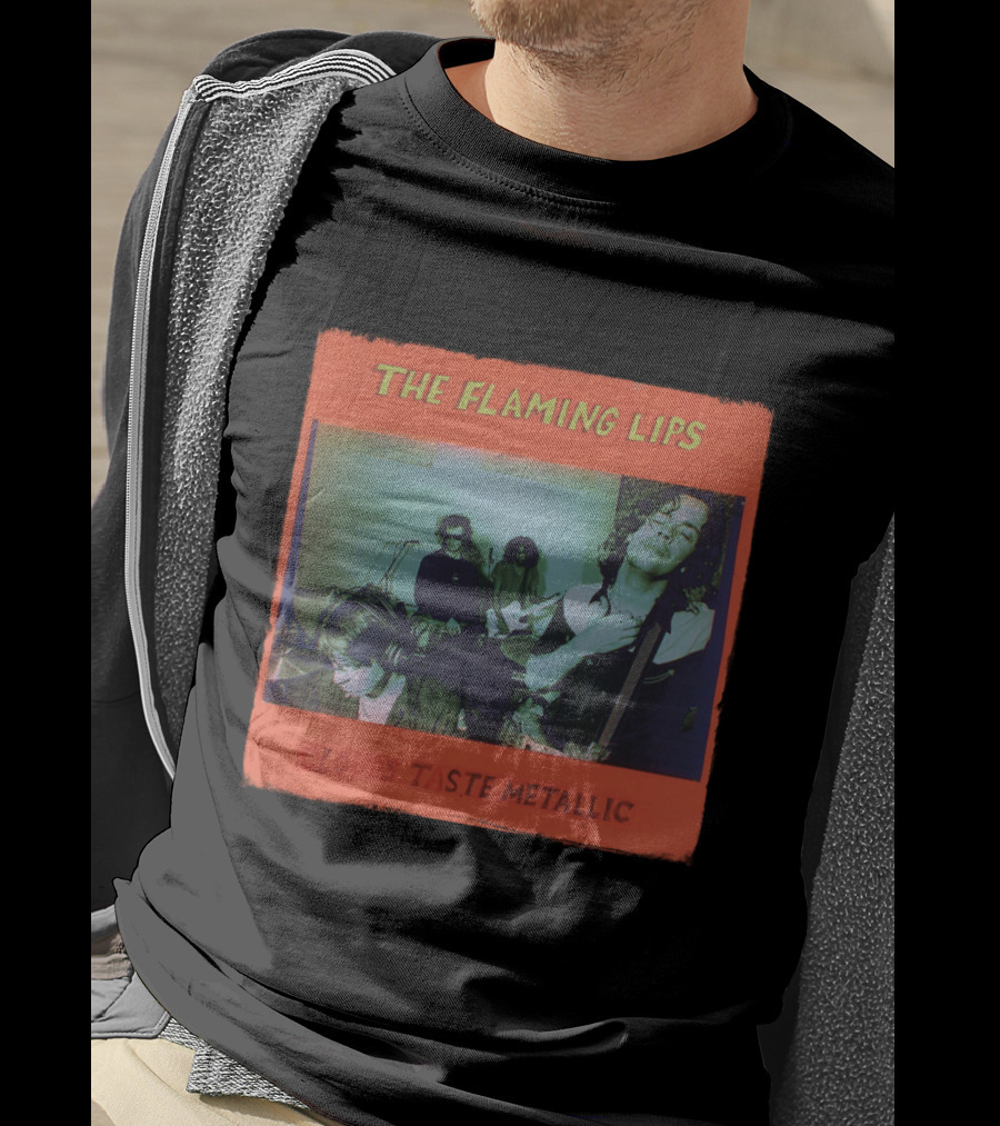 The Flaming Lips Clouds Taste Metallic Album Cover T-Shirt