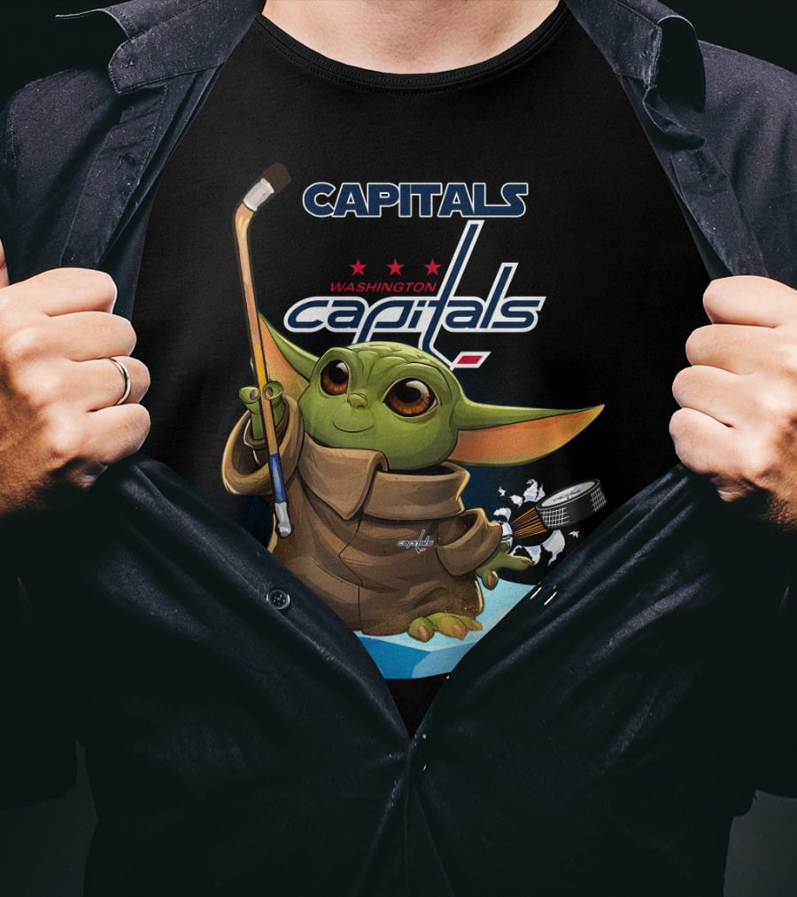 Baby Yoda Washington Capitals Hockey Fan Icon With Stick And Puck T-Shirt