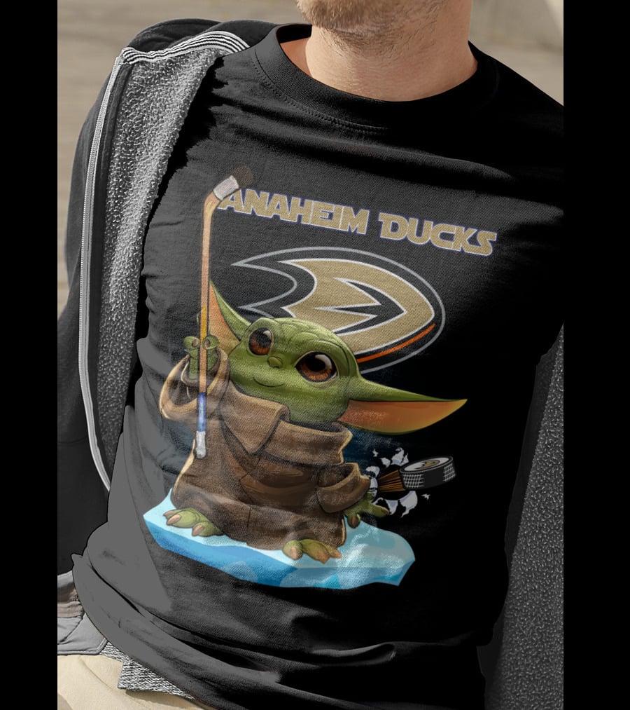 Anaheim Ducks Baby Yoda Hockey Star Wars Crossover Ice Rink Puck T-Shirt