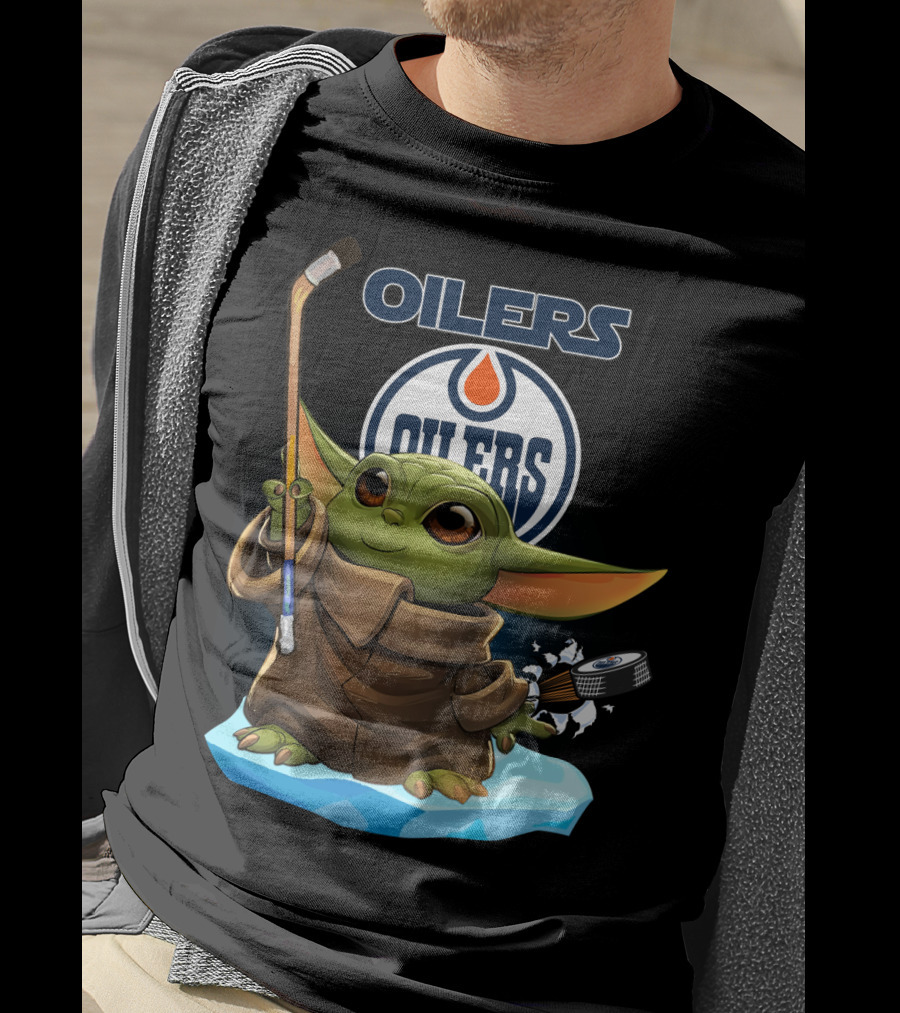 Oilers Baby Yoda Holding Hockey Stick And Puck On Ice T-Shirt
