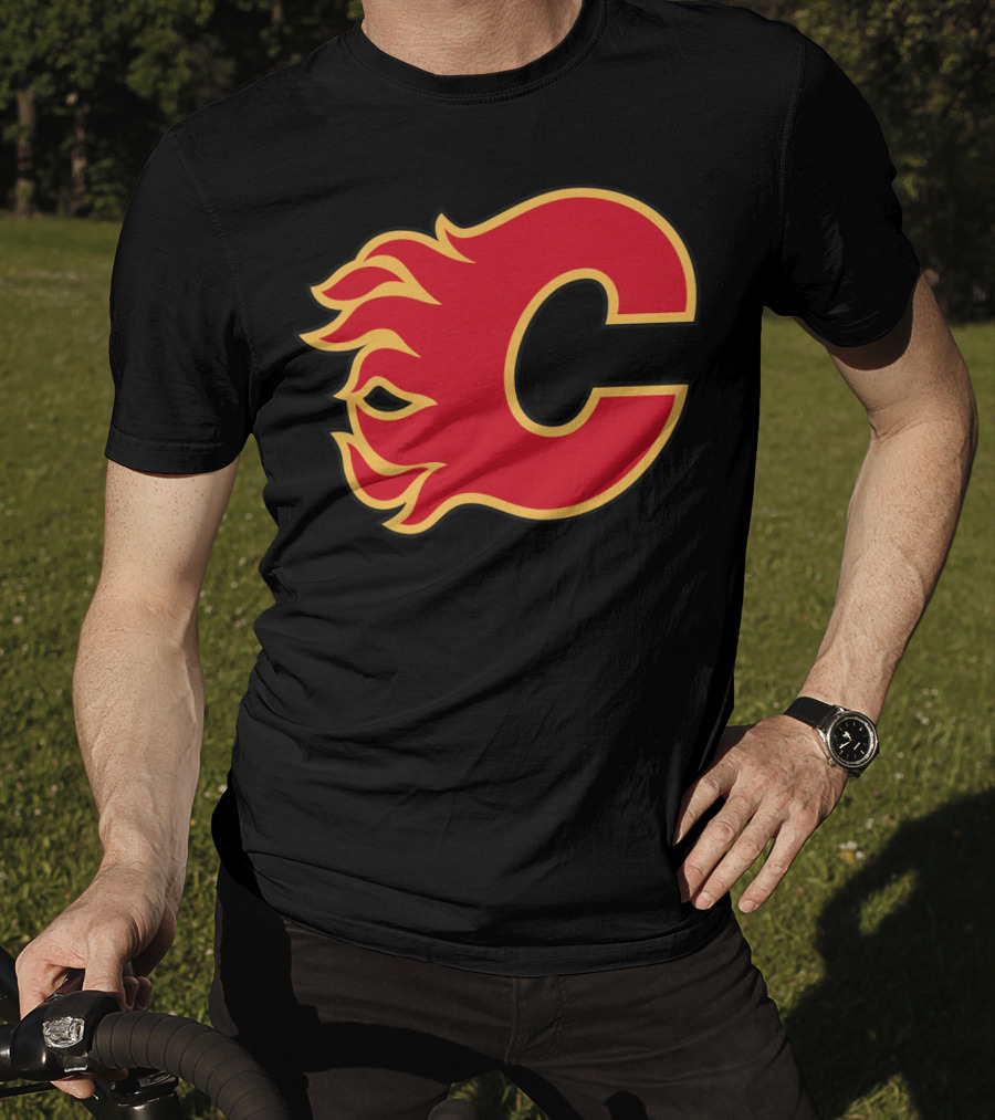 Calgary Flames Hockey Team Fiery T-Shirt