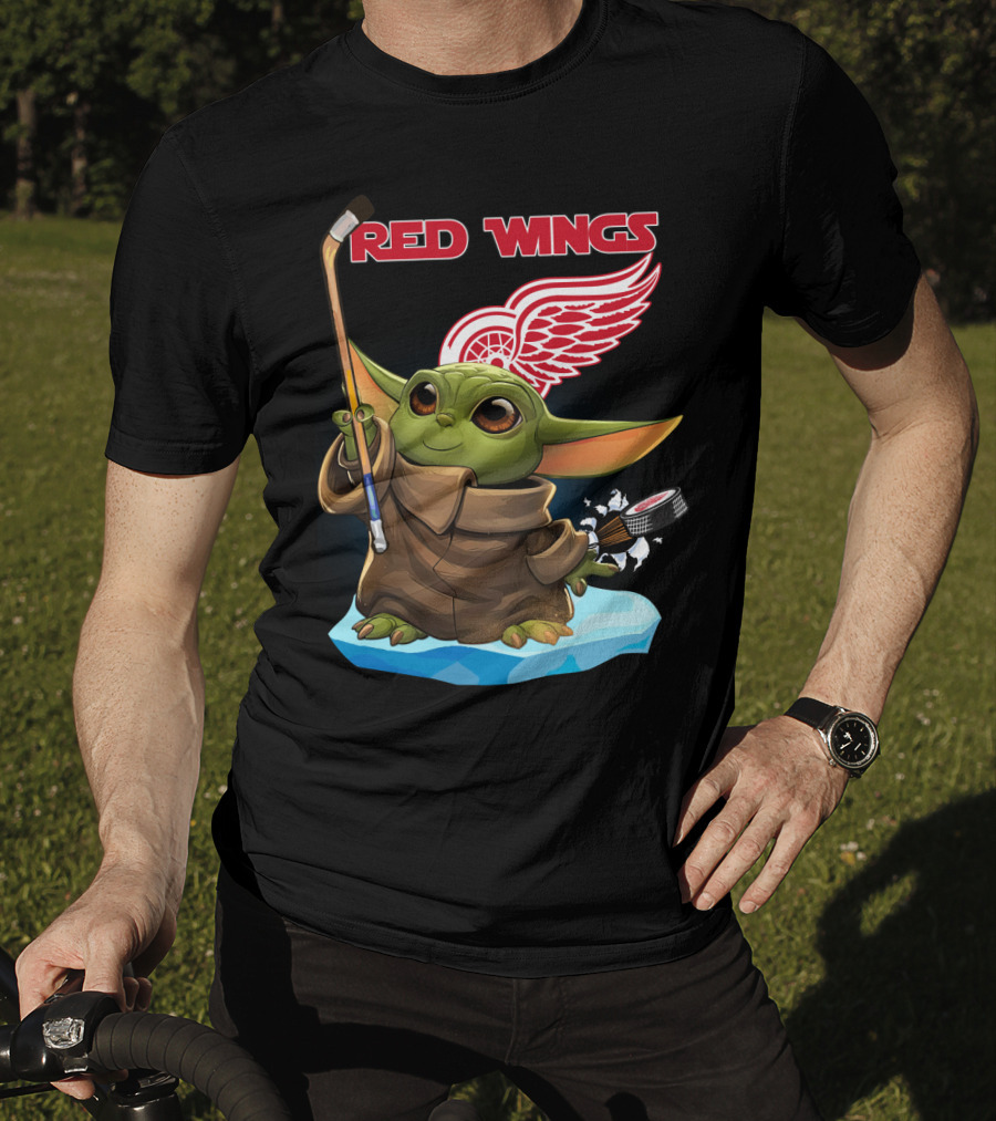 Red Wings Baby Yoda Hockey Stick NHL Frozen Puck T-Shirt