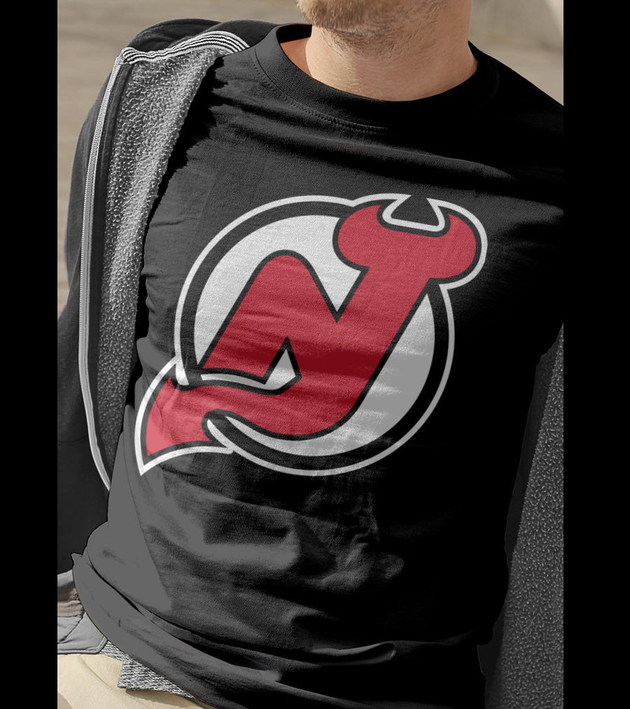 New Jersey Devils Nhl Team Logo Red N With Horns And Tail T-Shirt