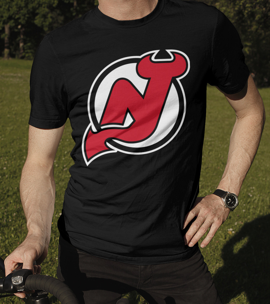 New Jersey Devils Nhl Team Logo Red N With Horns And Tail T-Shirt