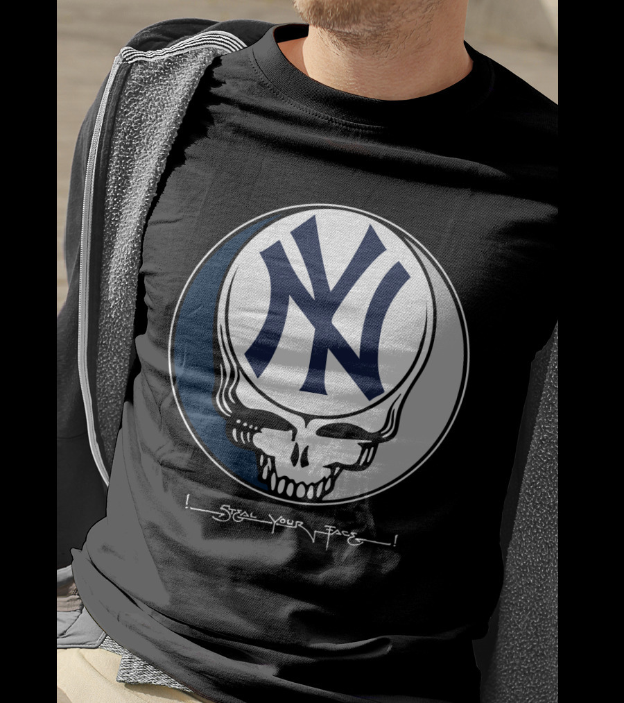 Grateful Dead Steal Your Face New York Yankees T-Shirt