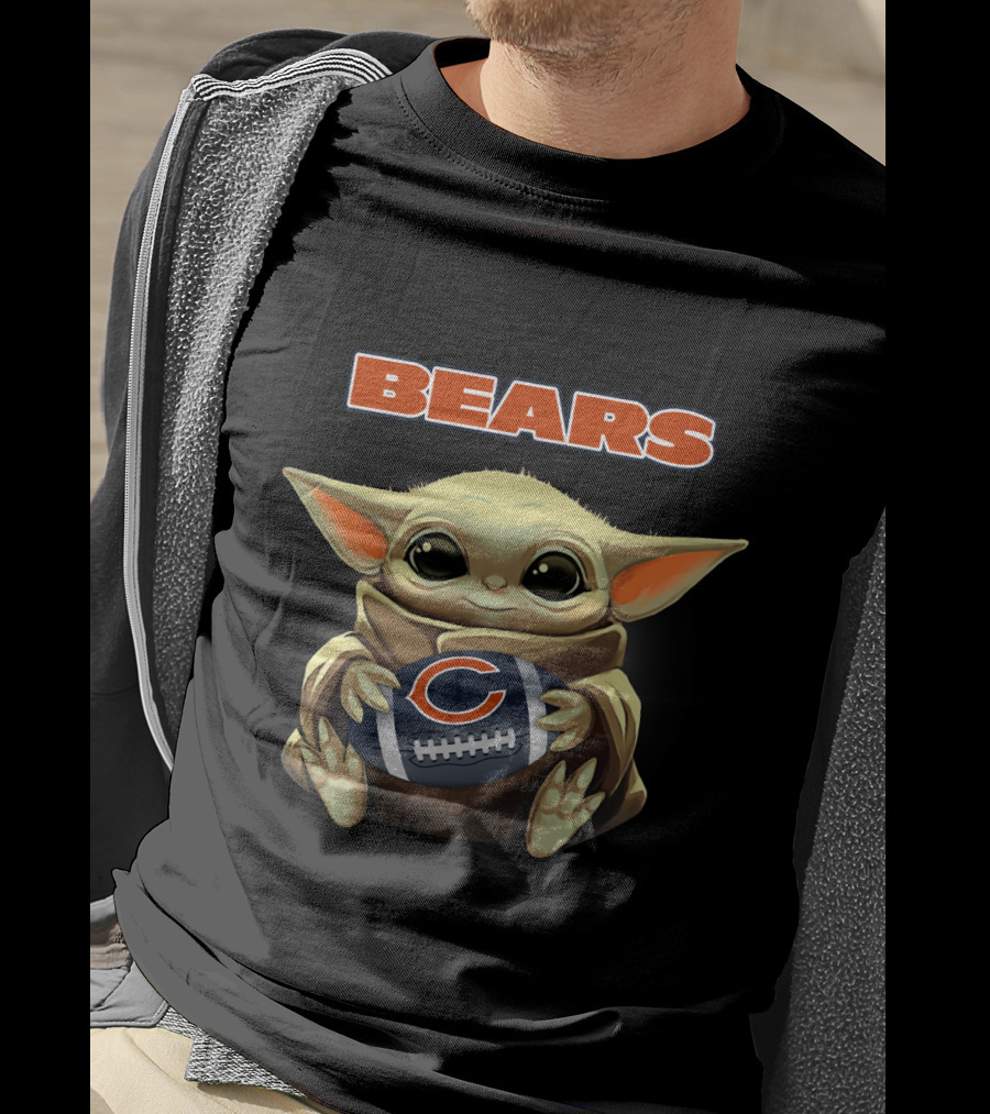 Bears Baby Yoda Holding Chicago Bears Football T-Shirt