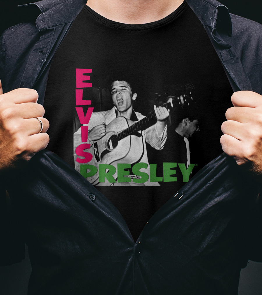 Elvis Presley Guitar Performance Iconic Vintage Image T-Shirt