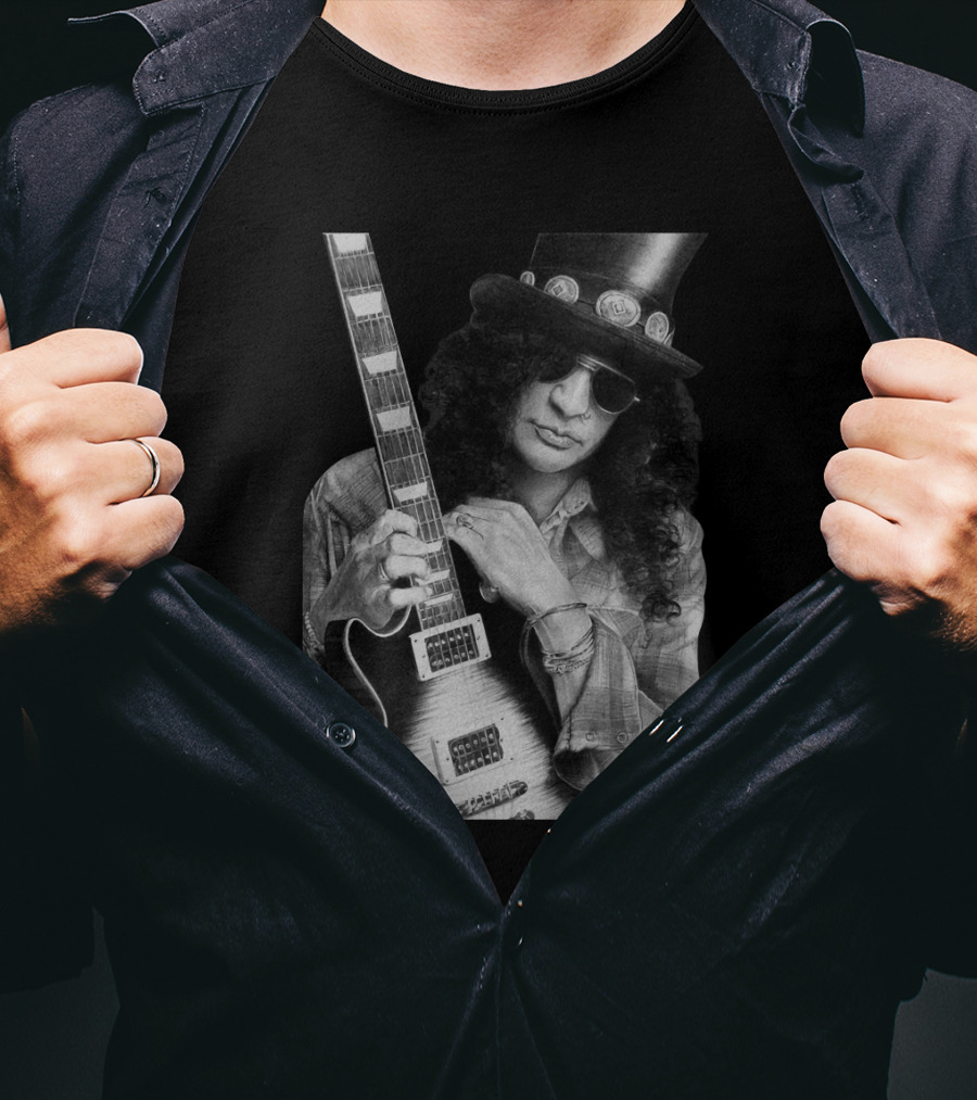 Guns N' Roses Slash With Guitar Iconic Black And White T-Shirt