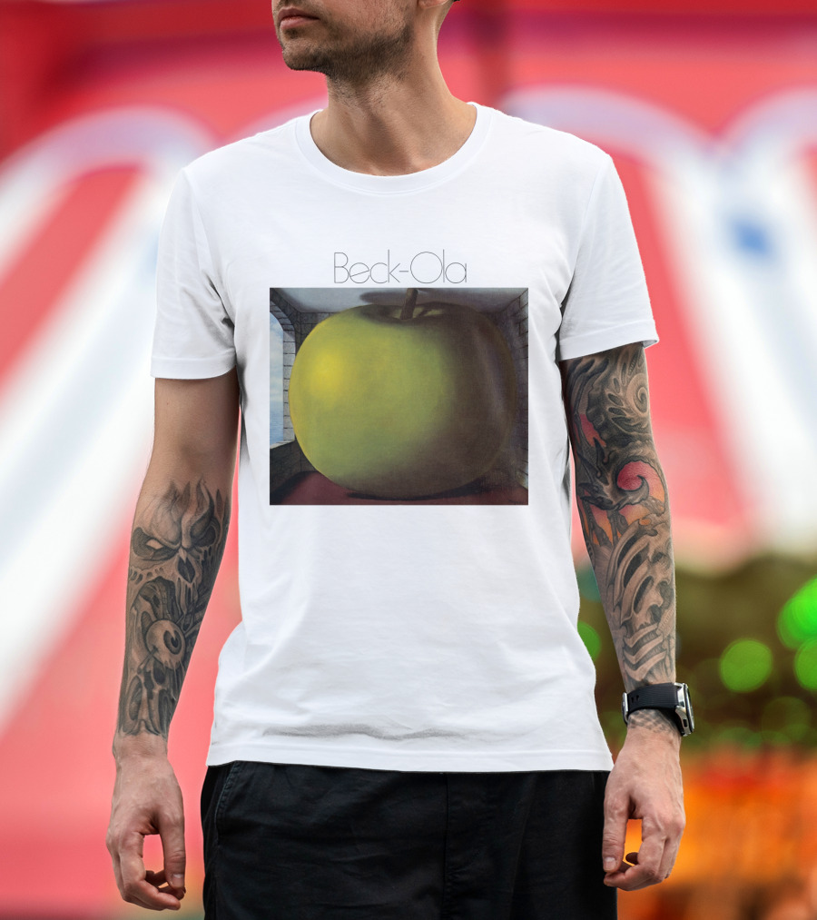 TJB 01 Beck Ola Album Cover Large Green Apple T-Shirt