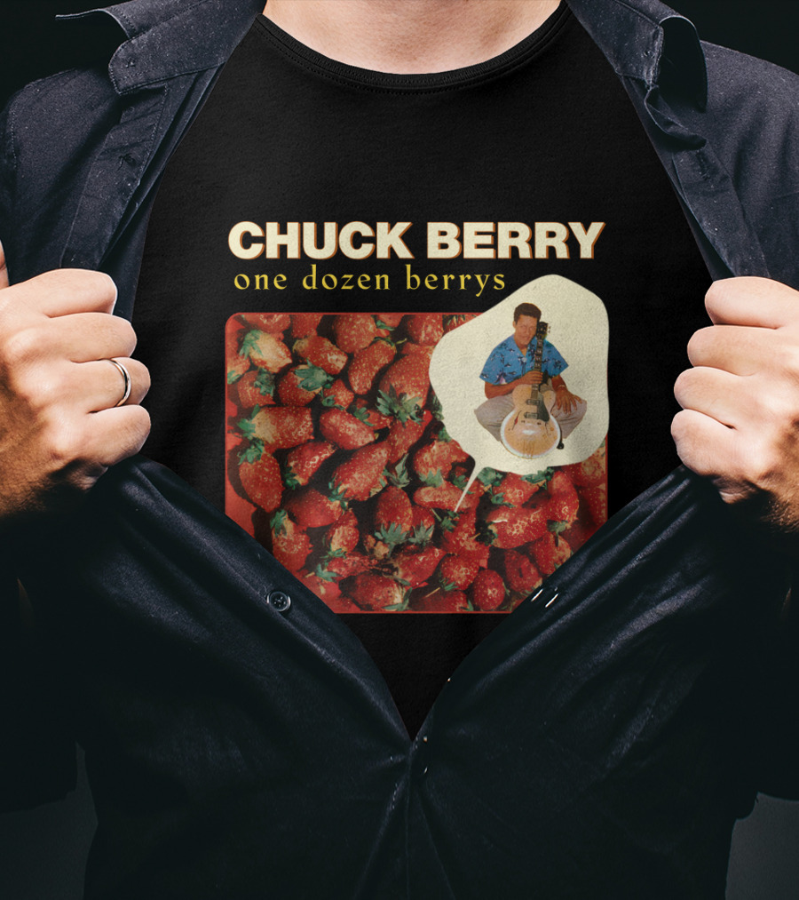 CHUCK BERRY One Dozen Berrys CBR 09 Strawberry Collection T-Shirt