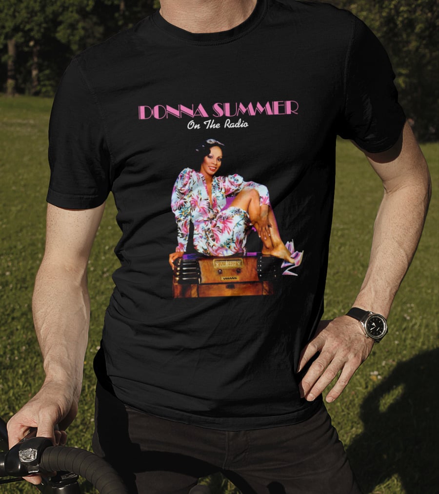 Donna Summer On The Radio 08 Retro Glam Pose T-Shirt