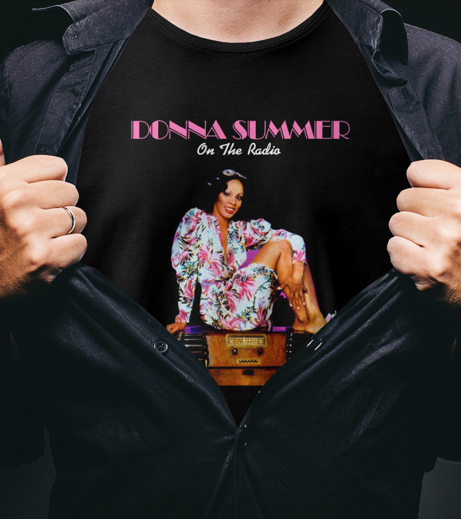 Donna Summer On The Radio 08 Retro Glam Pose T-Shirt