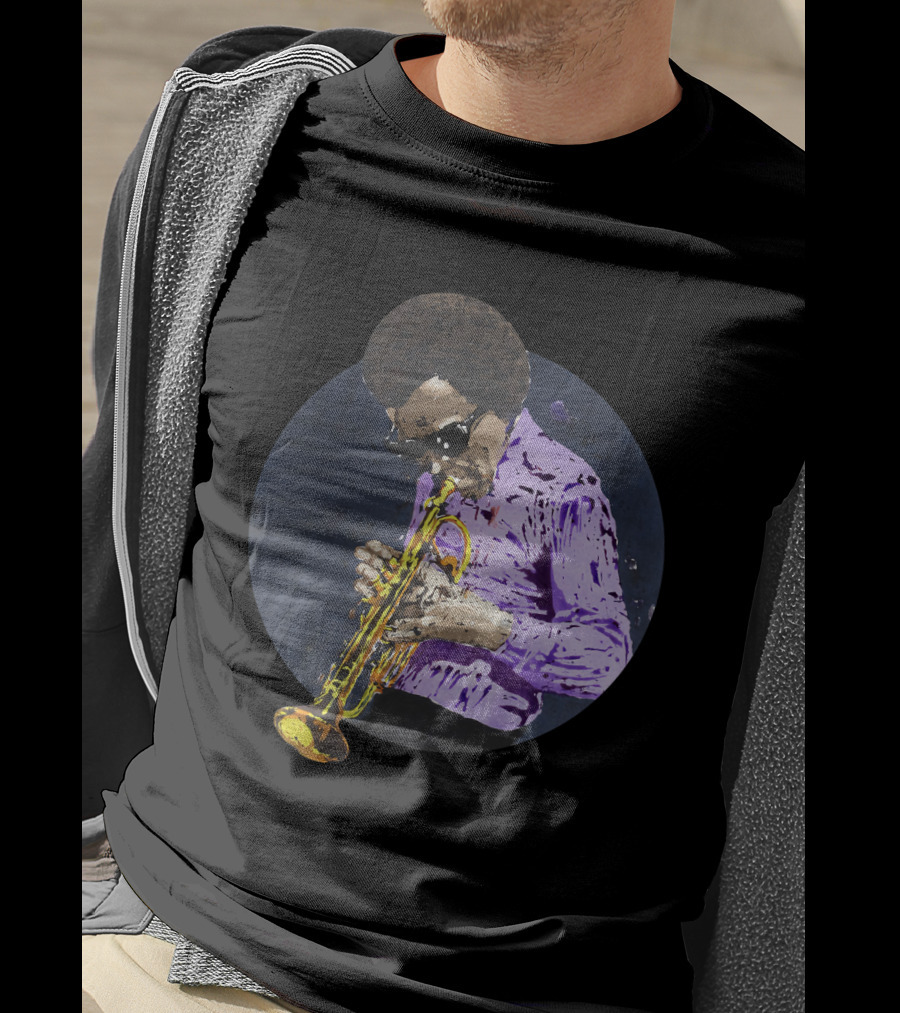 Mdv Miles Davis Vintage Jazz Trumpeter Iconic Purple Style T-Shirt