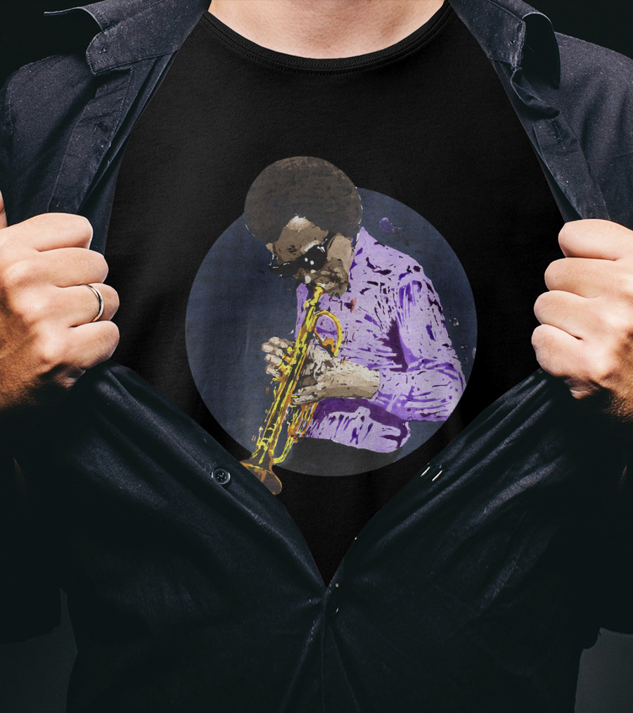 Mdv Miles Davis Vintage Jazz Trumpeter Iconic Purple Style T-Shirt