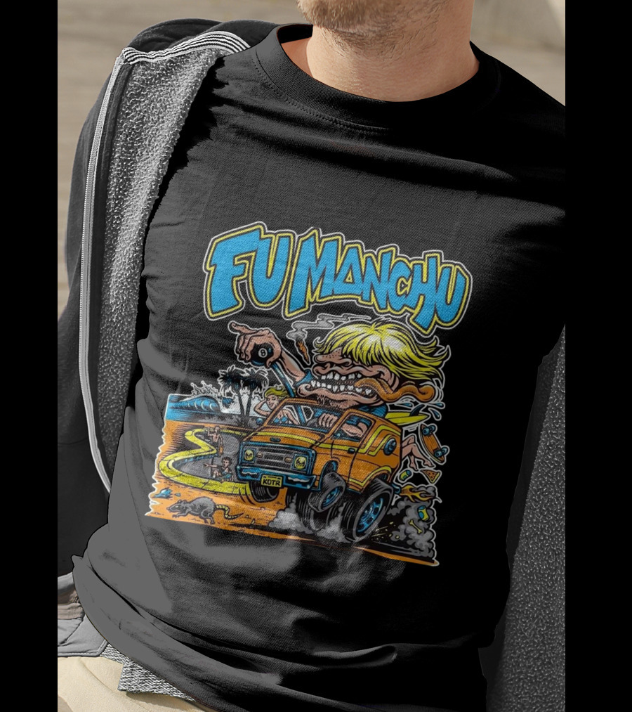 Fu Manchu Surf Adventure Vintage Car Beach Scene T-Shirt