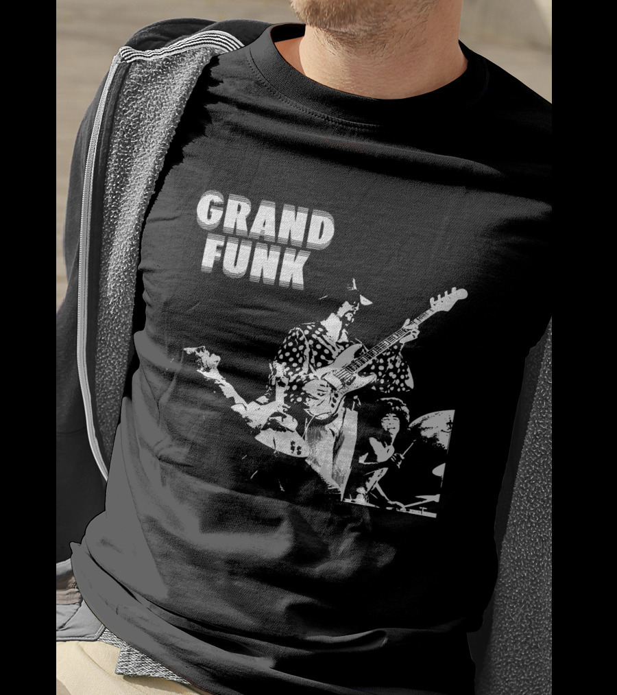 Grand Funk Railroad Live Concert Performance Retro Style T-Shirt